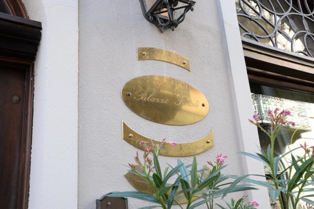 Palazzo Finati Bed & Breakfast Alba  Ngoại thất bức ảnh