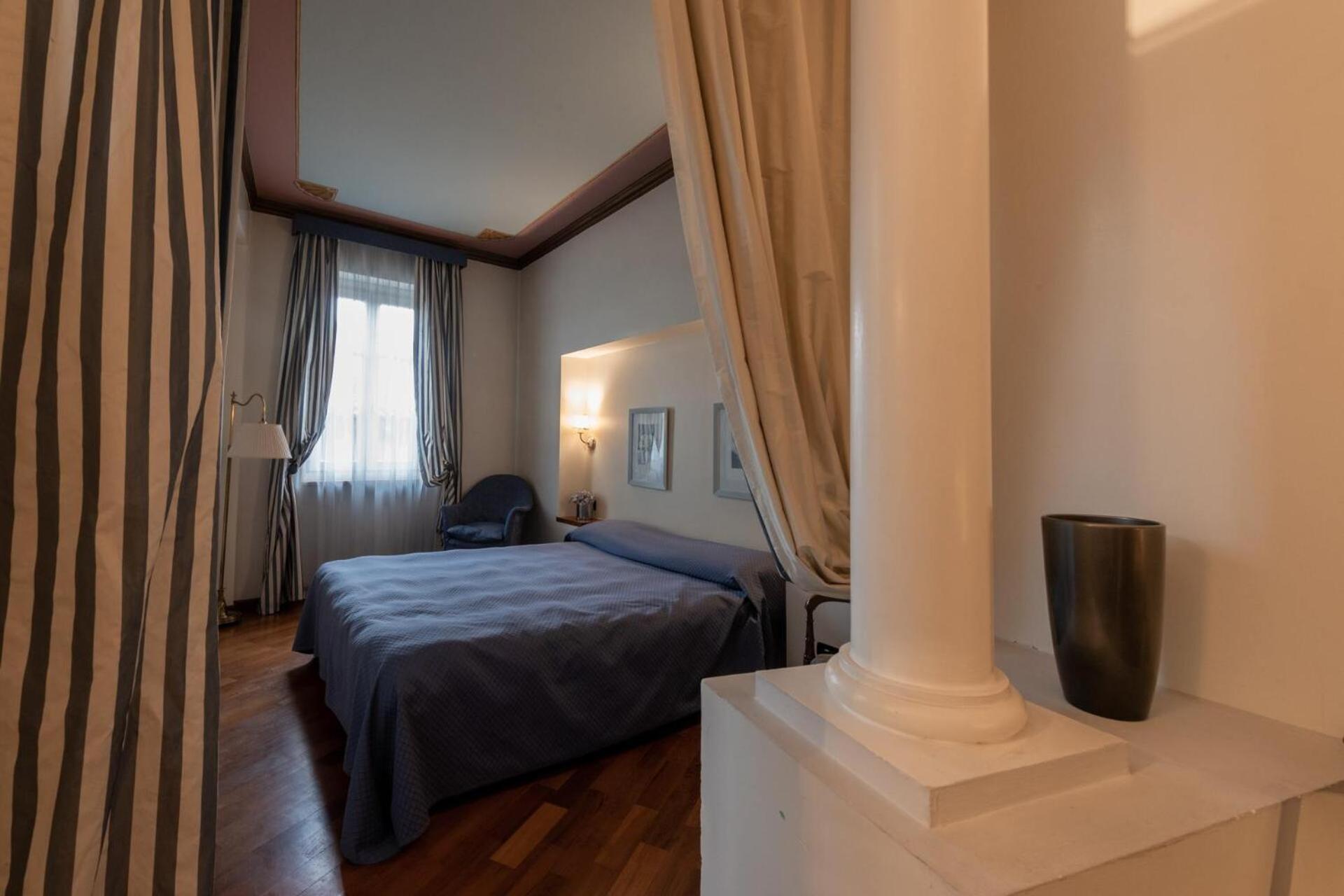 Palazzo Finati Bed & Breakfast Alba  Ngoại thất bức ảnh