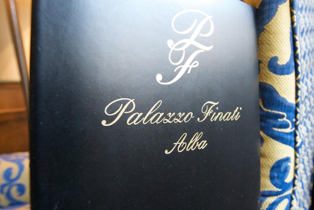 Palazzo Finati Bed & Breakfast Alba  Ngoại thất bức ảnh