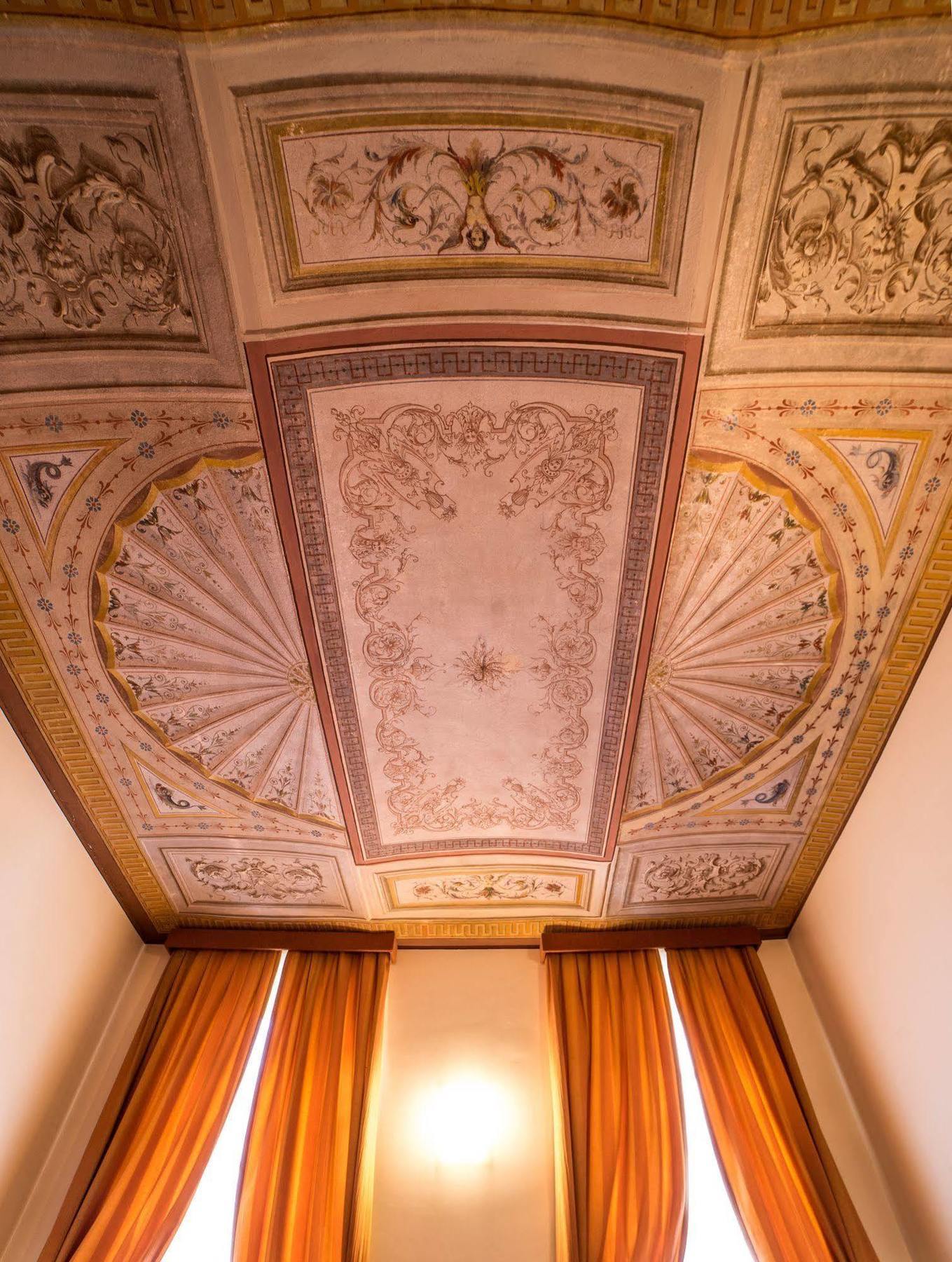 Palazzo Finati Bed & Breakfast Alba  Ngoại thất bức ảnh